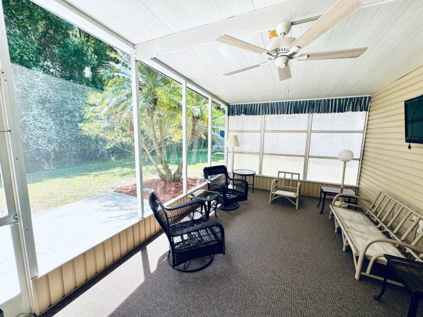 4738 Crestview Dr. a Lakeland, FL Mobile or Manufactured Home for Sale